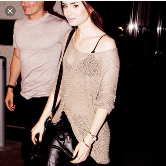 Aritzia Talula Avenue Sweater - Picture 6 of 6